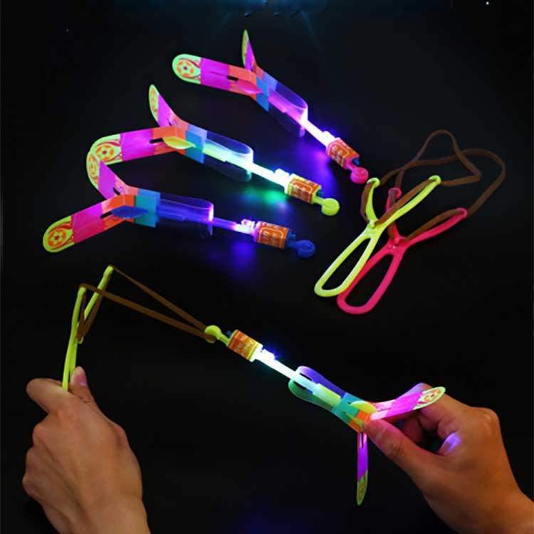 LED belyst Slingshot Arrow